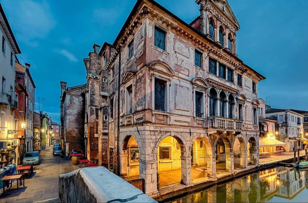 La Famiglia Tripla Hotel Ca Bianca Exterior foto